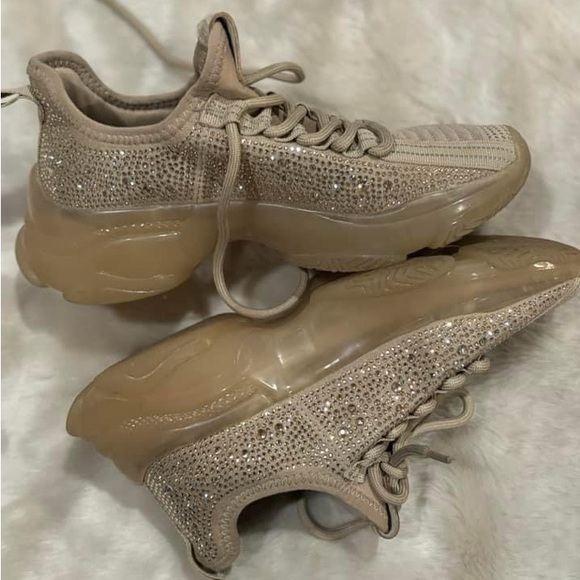 Steve Madden Maxima youth size 3 good condition can fit size 5 women’s - Picture 3 of 4